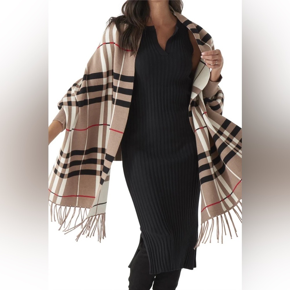 Chalet K&K Plaid Wrap With Sleeves Taupe Cream Black Red Nwot 88"H x 34"W OSFM